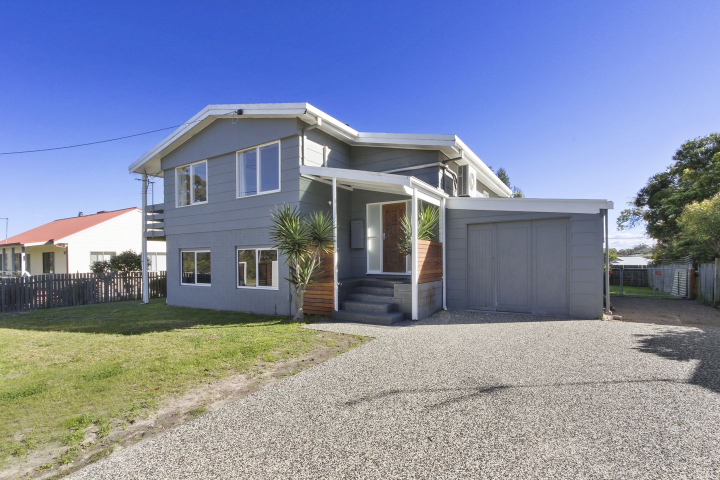 183 Princes Highway, Lakes Entrance VIC 3909, Image 0