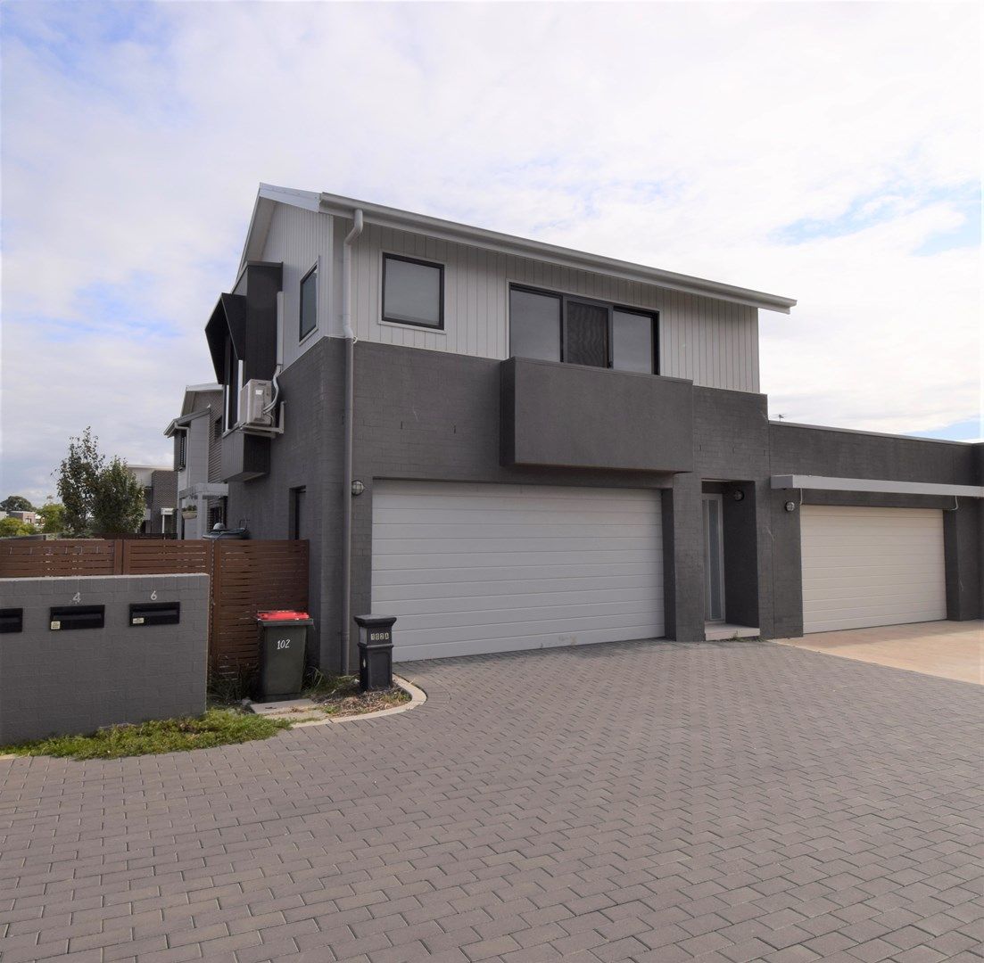 1 bedrooms Apartment / Unit / Flat in 102A Fairwater Boulevard BLACKTOWN NSW, 2148