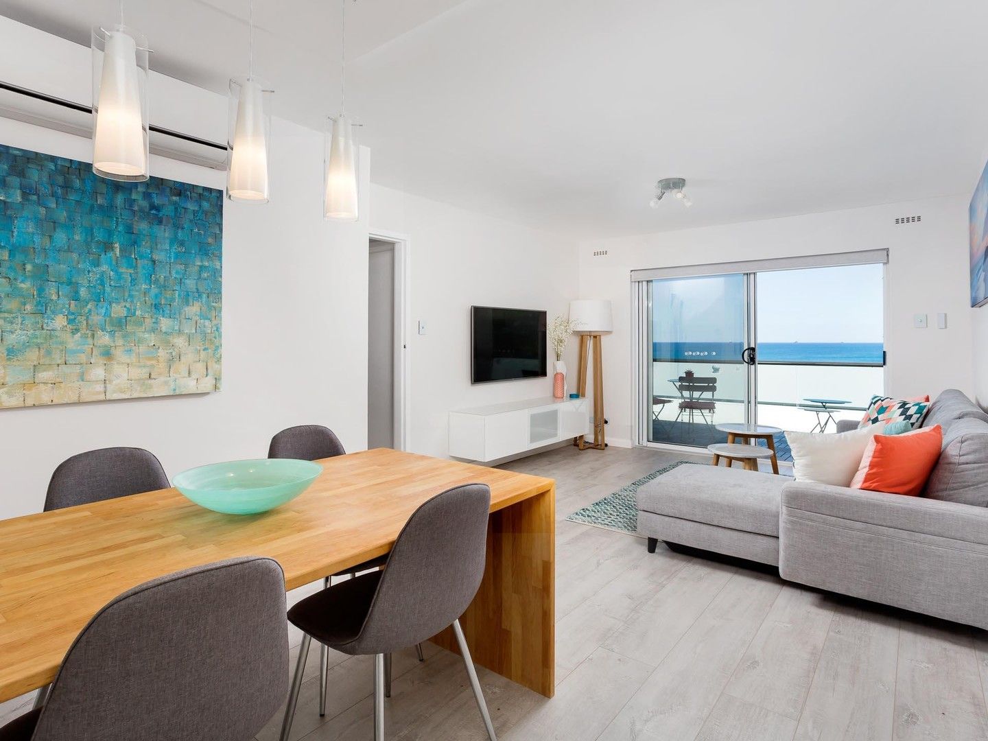 2 bedrooms Apartment / Unit / Flat in 18/34 Marine Parade COTTESLOE WA, 6011