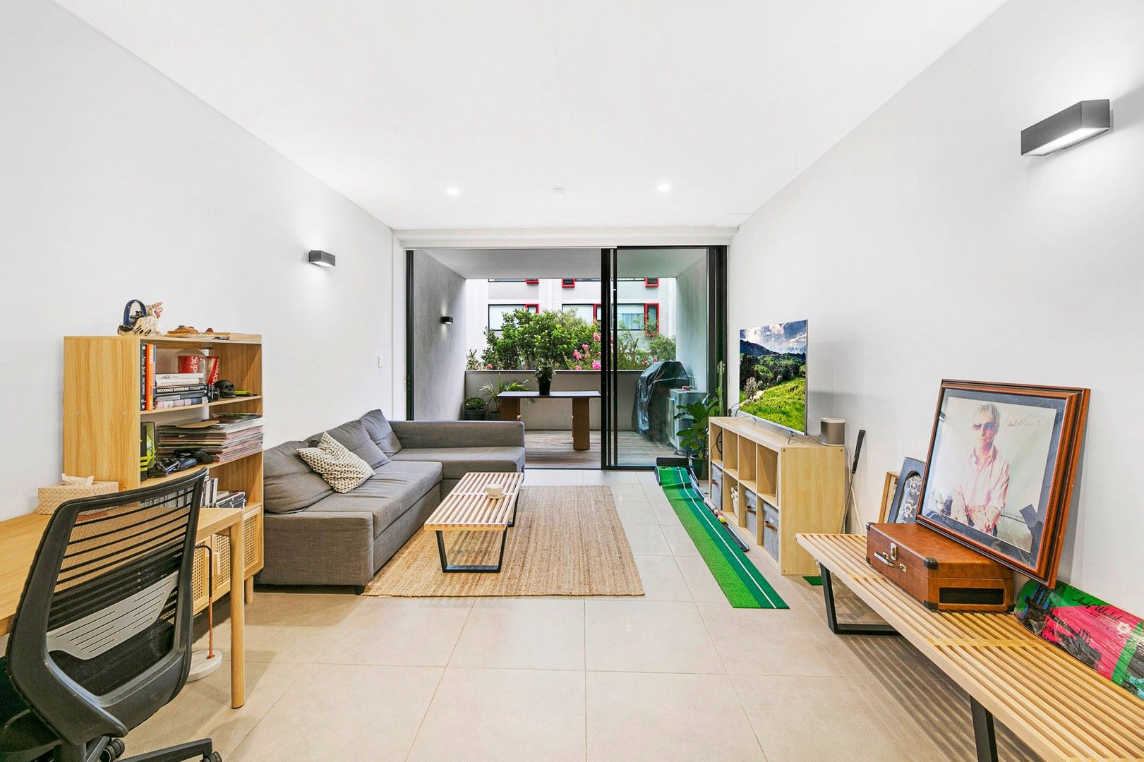 2 bedrooms Apartment / Unit / Flat in 16D/5-11 Pyrmont Bridge Road FOREST LODGE NSW, 2037