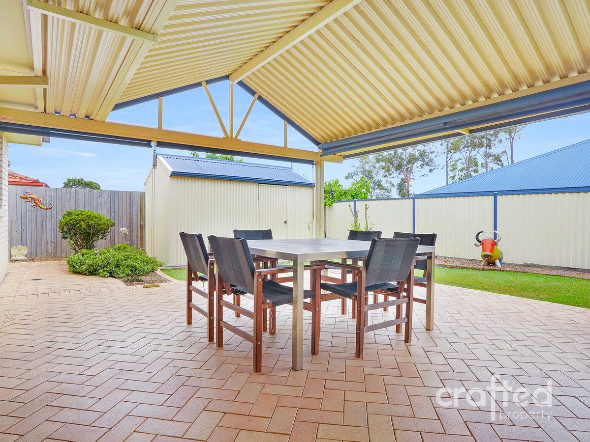 19 St Andrews Avenue, Forest Lake QLD 4078, Image 2