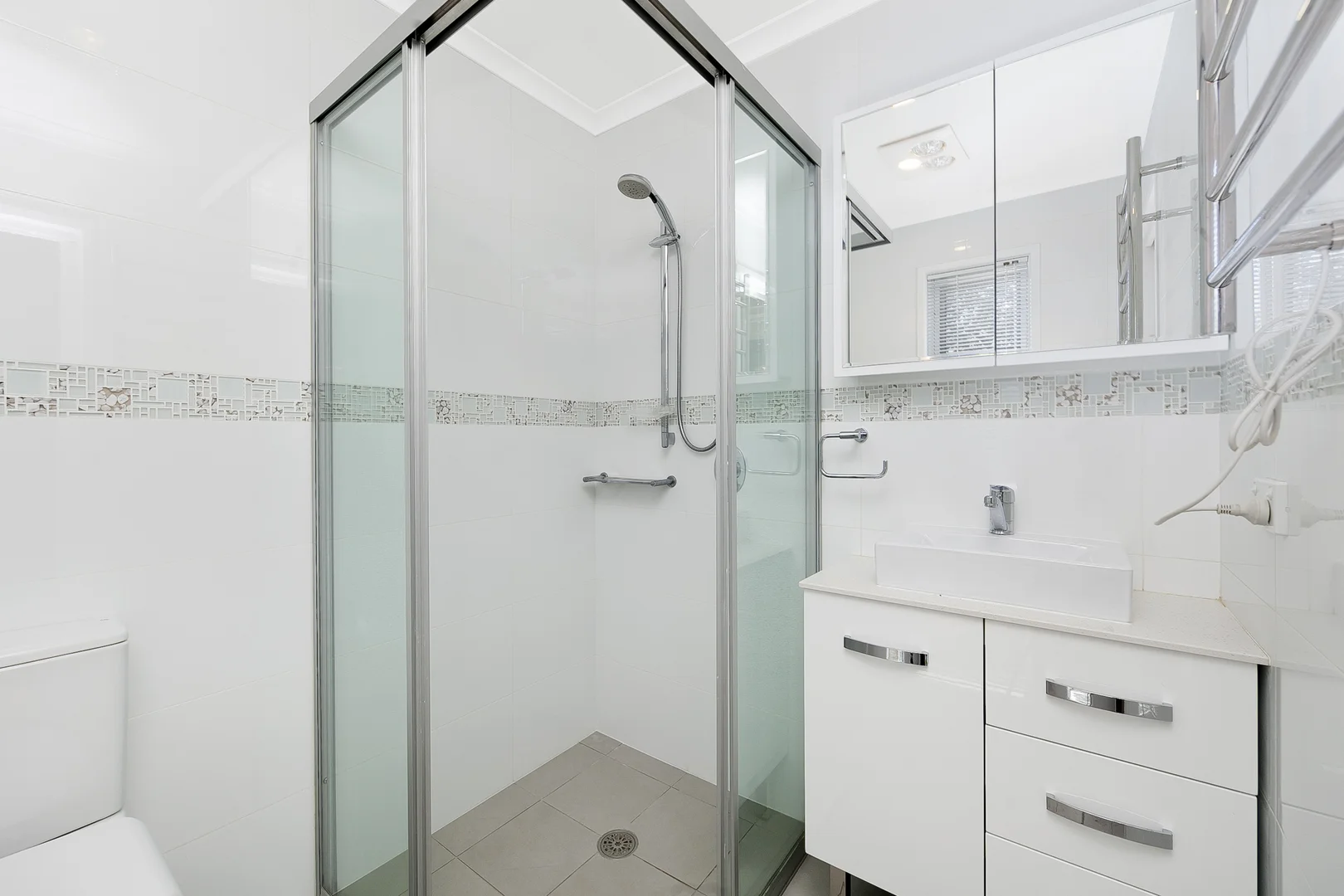 Additional image 8 of 174 Captain Cook Crescent, Narrabundah ACT 2604