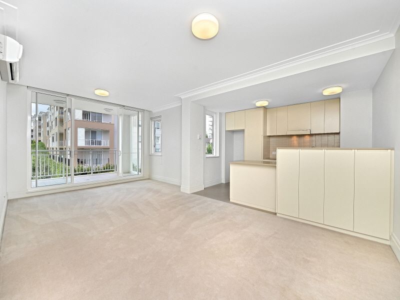301/4 Rosewater Circuit, Breakfast Point NSW 2137, Image 1