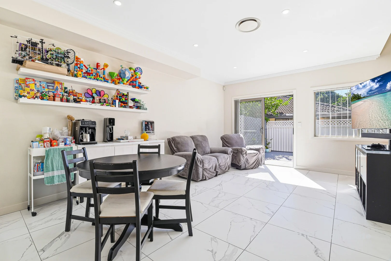 Additional image 3 of 5/21 Girraween Road, Girraween NSW 2145