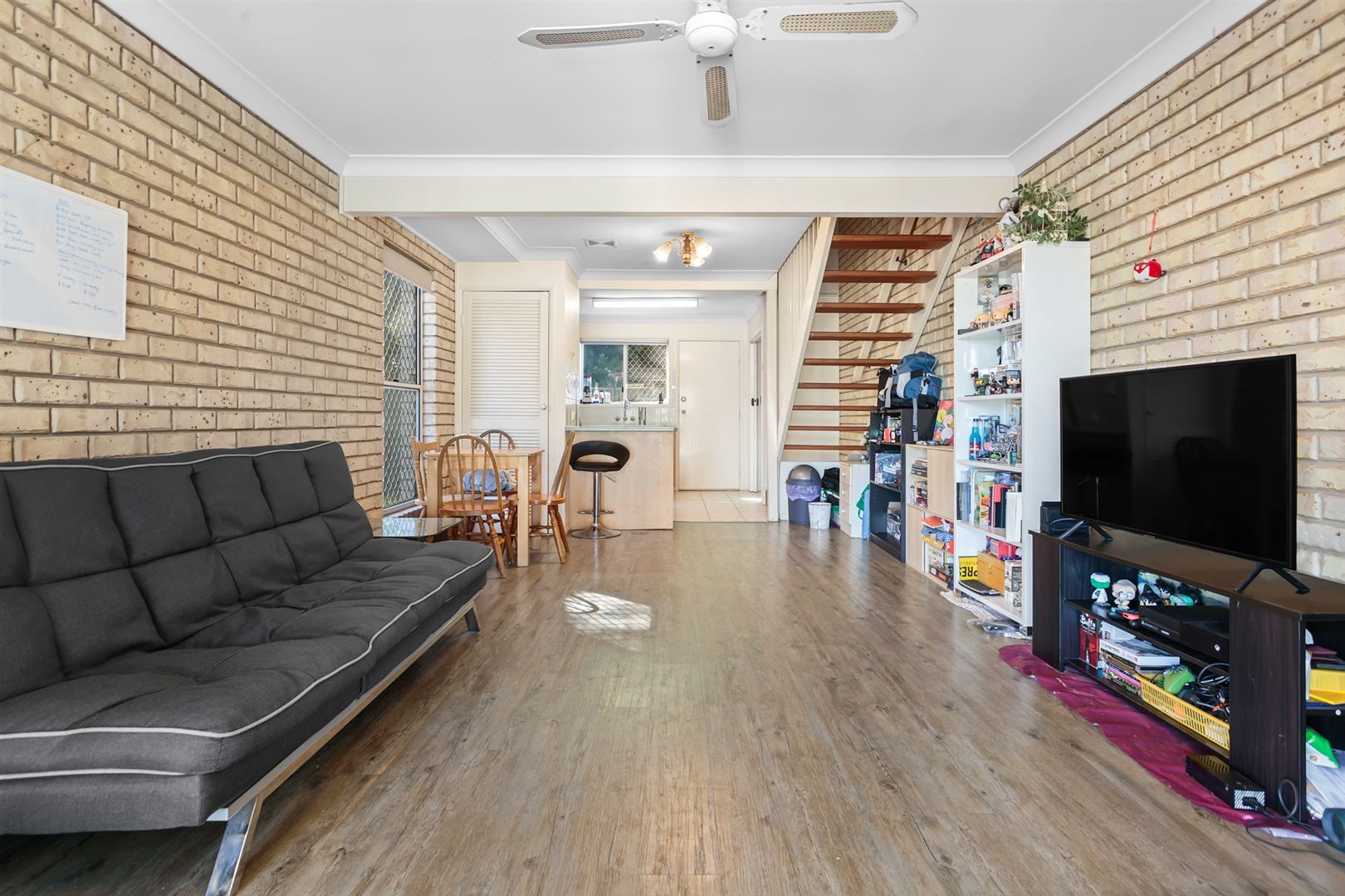 6/16 Lindsay Street, Bundamba QLD 4304, Image 2