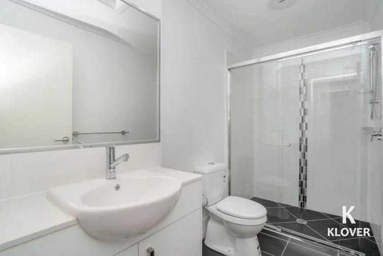 Additional image 7 of 4B Niels Crescent, Park Ridge QLD 4125