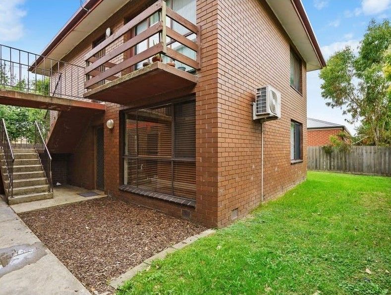 2 bedrooms House in 2/194 Aberdeen Street GEELONG WEST VIC, 3218