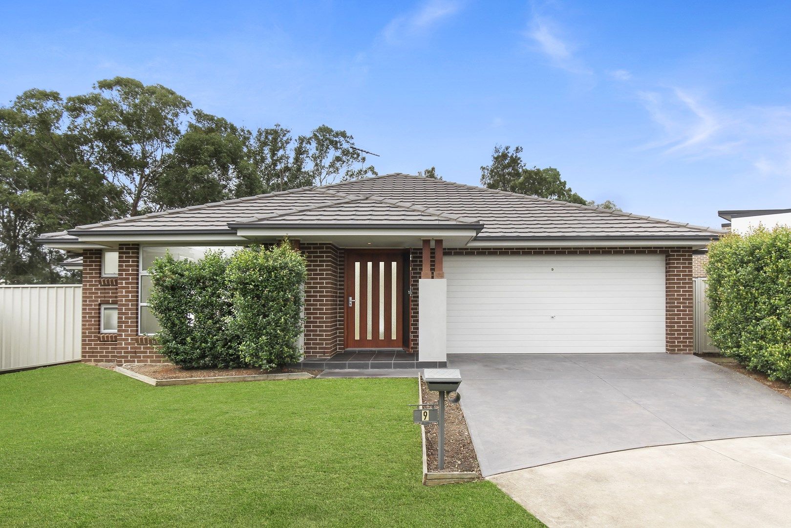 9 Aston Close, Hoxton Park NSW 2171, Image 0