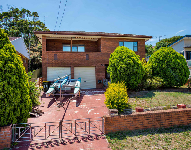 19 Victor Parade, Shoal Bay NSW 2315