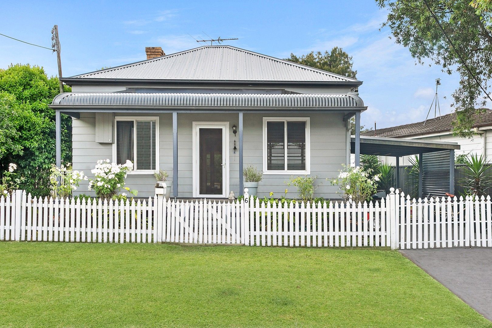 6 Shedden Street, Cessnock NSW 2325 Domain