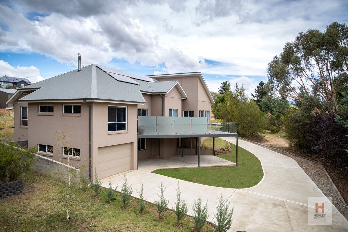 Number 3 Kunama Drive, East Jindabyne NSW 2627, Image 2