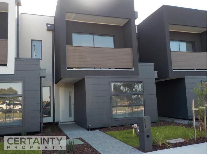 3 bedrooms Townhouse in 386 Harvest Home Road EPPING VIC, 3076