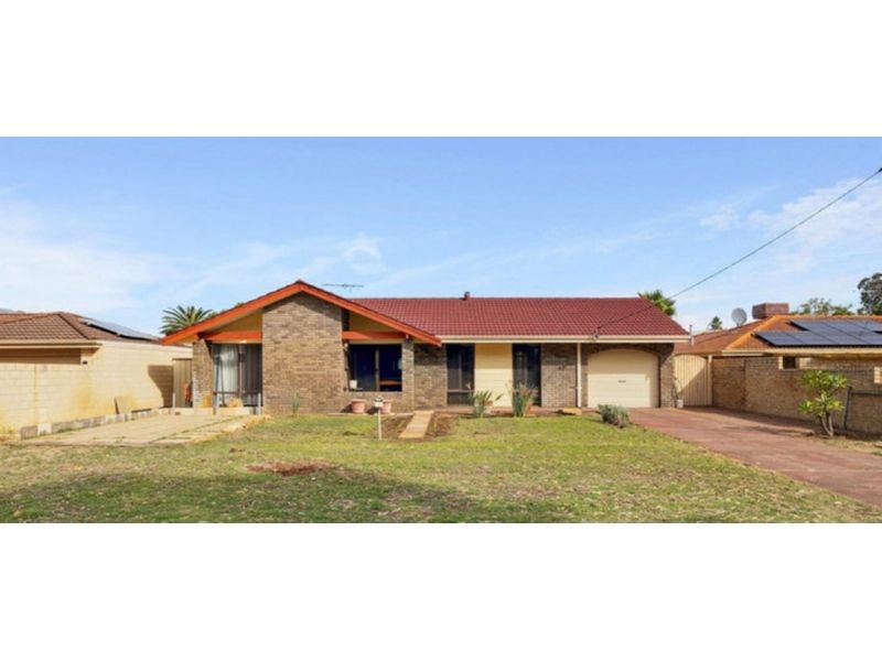 3 bedrooms House in 7 Frederick Street WANNEROO WA, 6065
