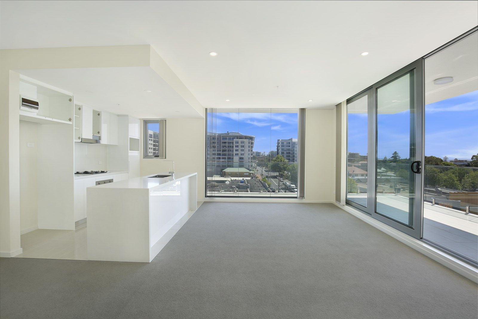 501/51 Crown Street, Wollongong NSW 2500, Image 2