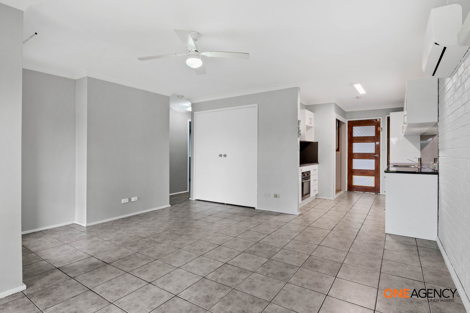 8/2 Grainger Crescent, Singleton NSW 2330, Image 1