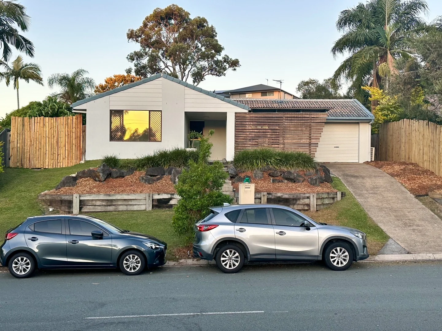 4 Cozens Way, Highland Park QLD 4211