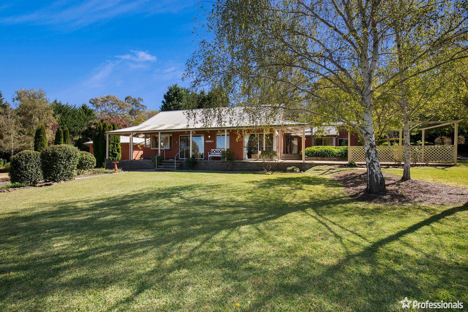 39 Lynland Drive, Armidale NSW 2350, Image 0