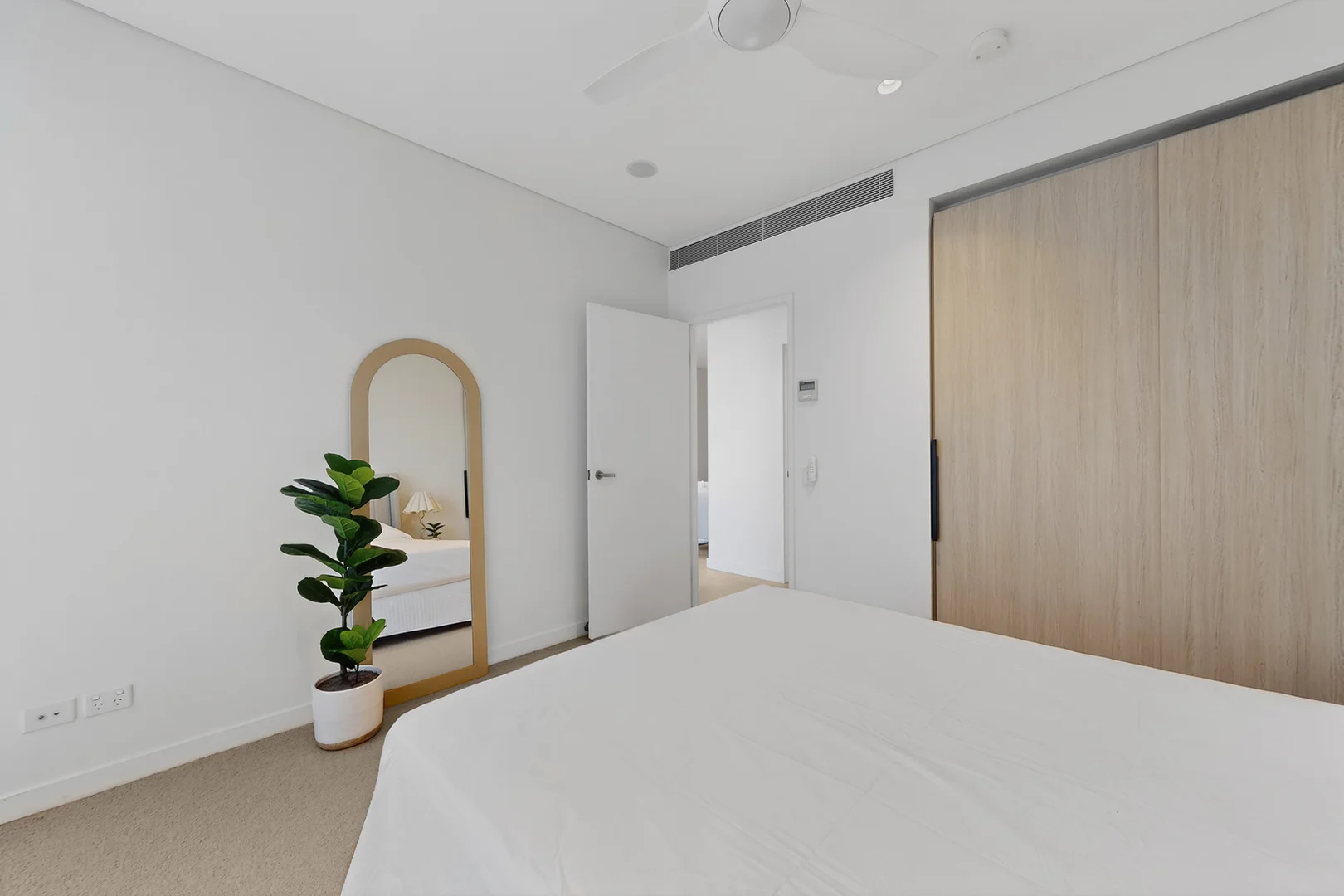 Additional image 9 of 2202/111 Mary Street, Brisbane City QLD 4000
