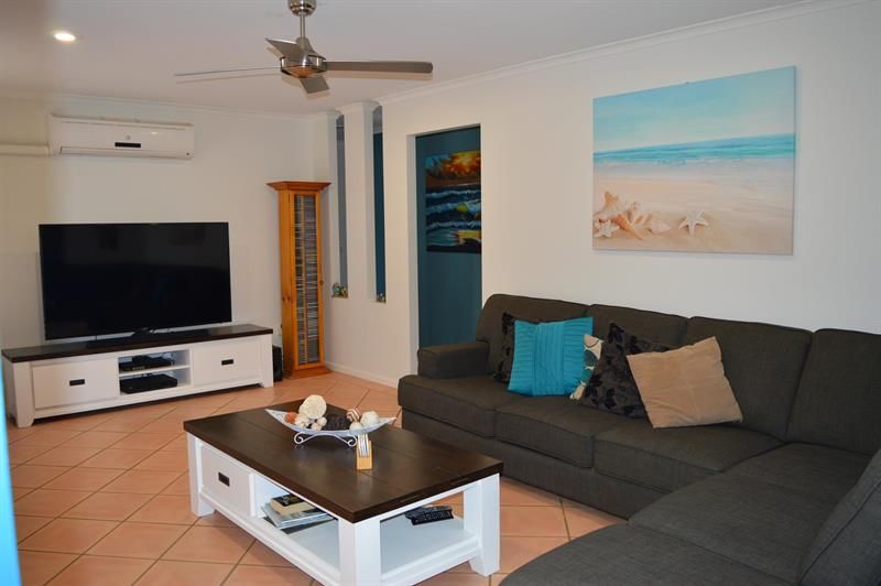 2/14 Conrad Cl, Iluka NSW 2466, Image 1