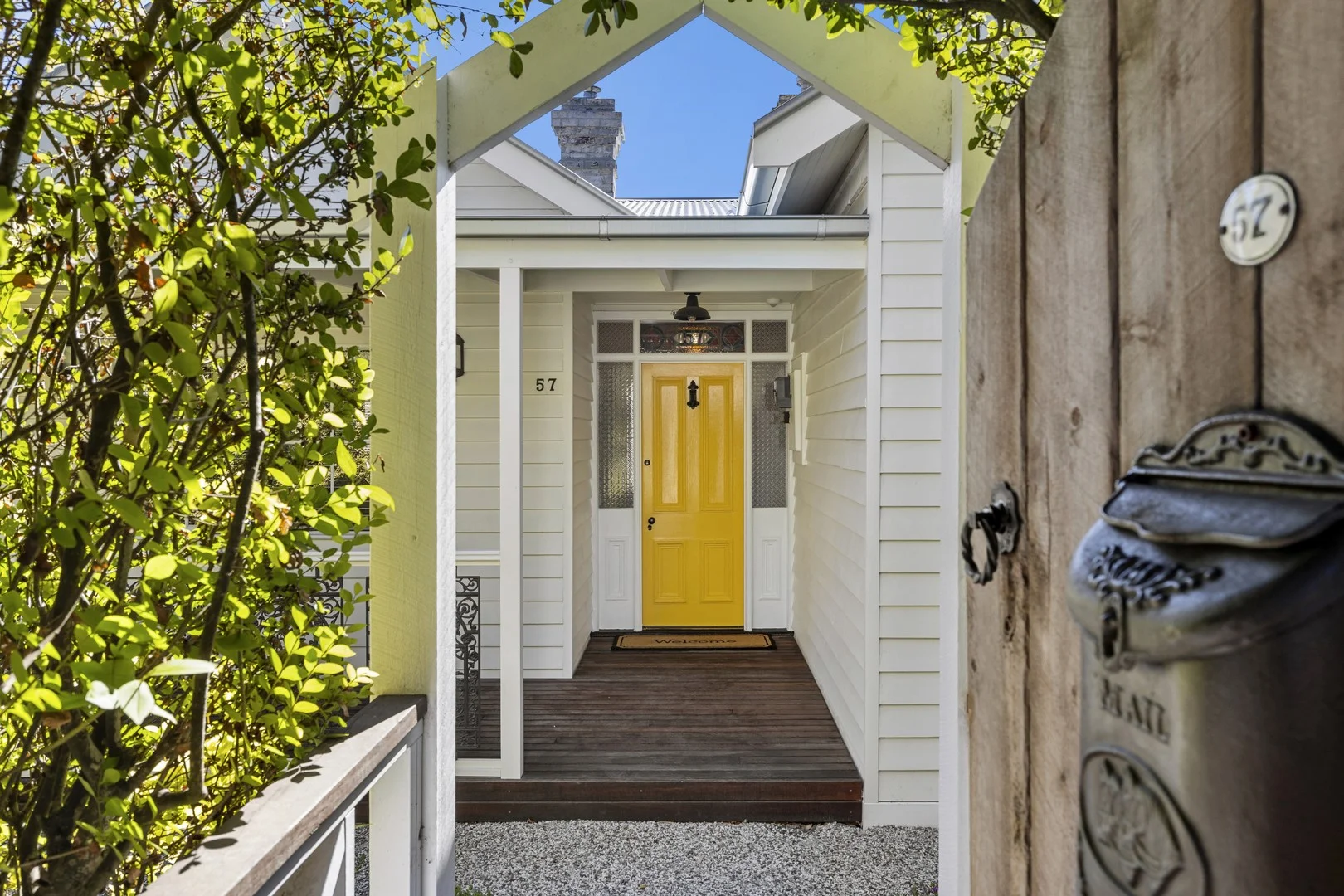 57 High Street, Woodend VIC 3442