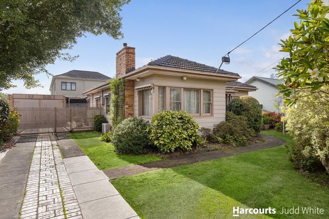 Picture of 25 Charlton Street, MOUNT WAVERLEY VIC 3149
