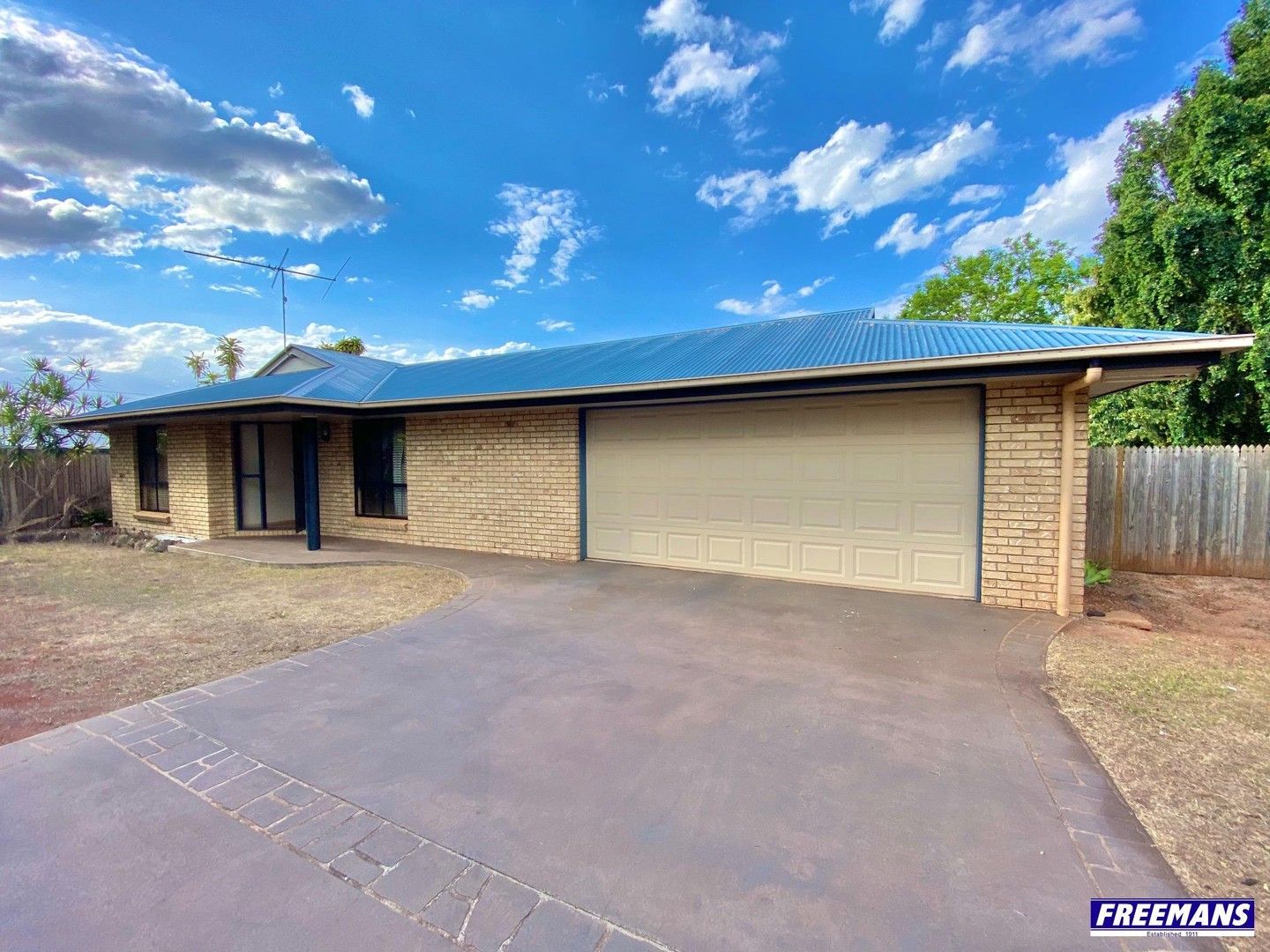 4 bedrooms House in 4 Leopard Court KINGAROY QLD, 4610