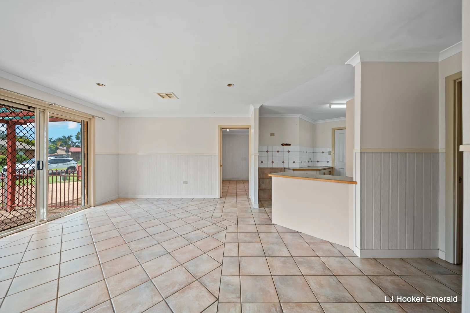 Additional image 5 of 2a Statesman Drive, Emerald QLD 4720