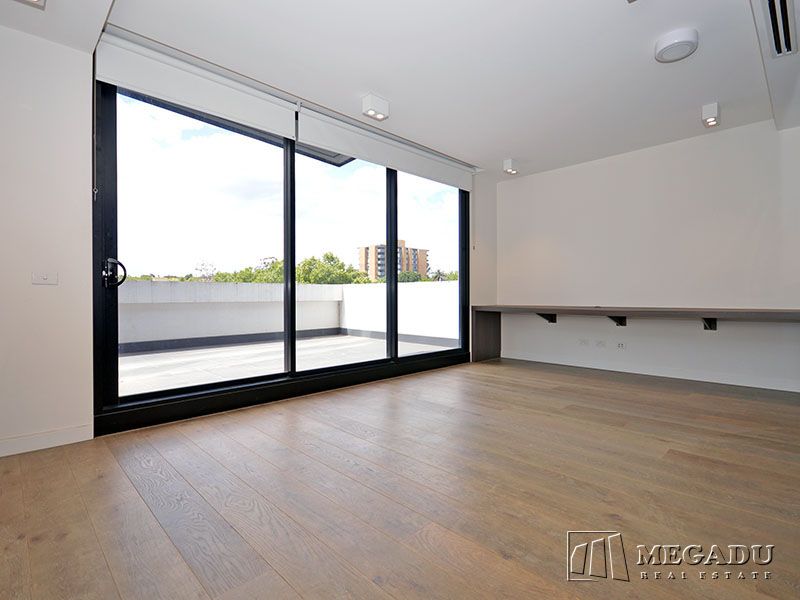 2 bedrooms Apartment / Unit / Flat in 207/38 Cunningham Street SOUTH YARRA VIC, 3141