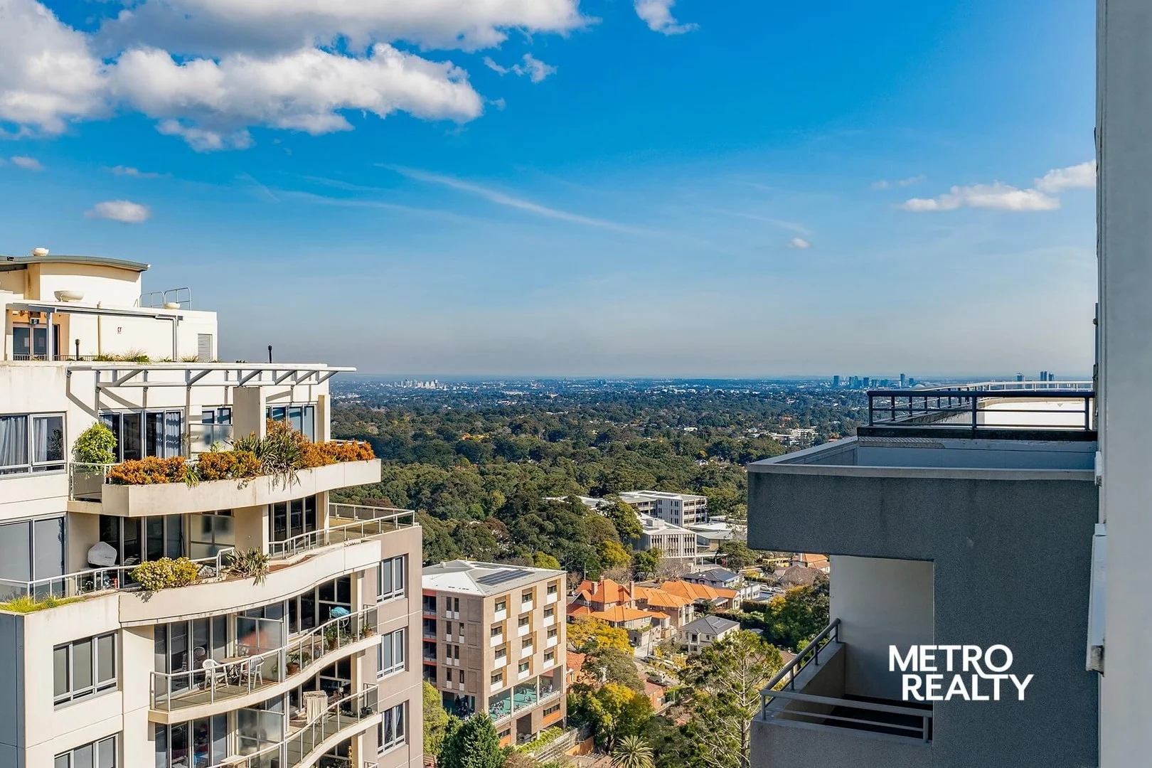 204b/14 Brown Street, Chatswood NSW 2067