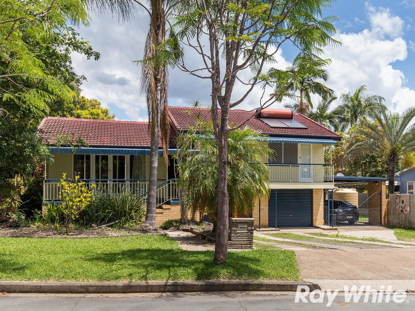 27 Calca Crescent, Ferny Hills QLD 4055, Image 0