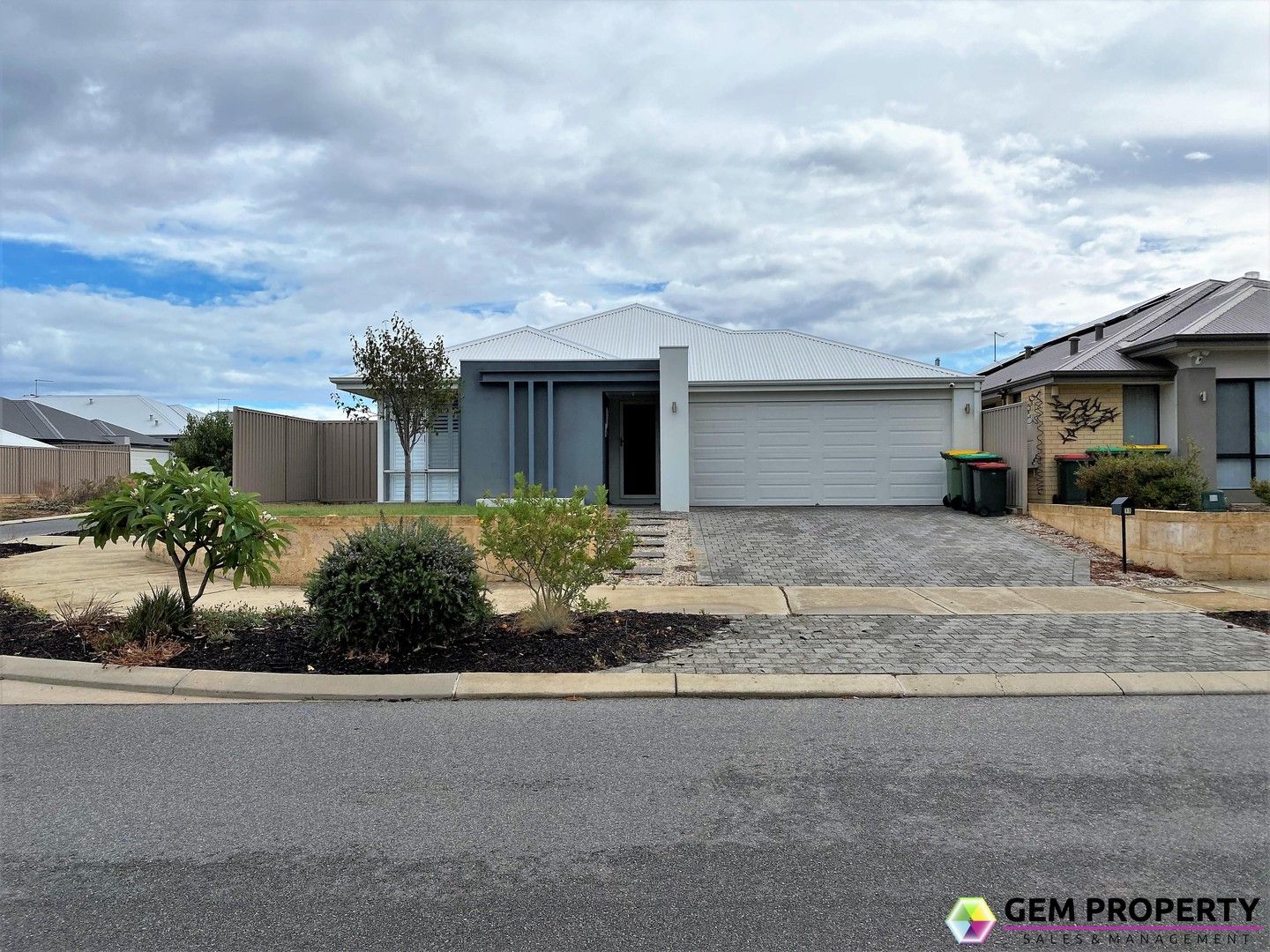 4 bedrooms House in 11 Peckham Boulevard BALDIVIS WA, 6171