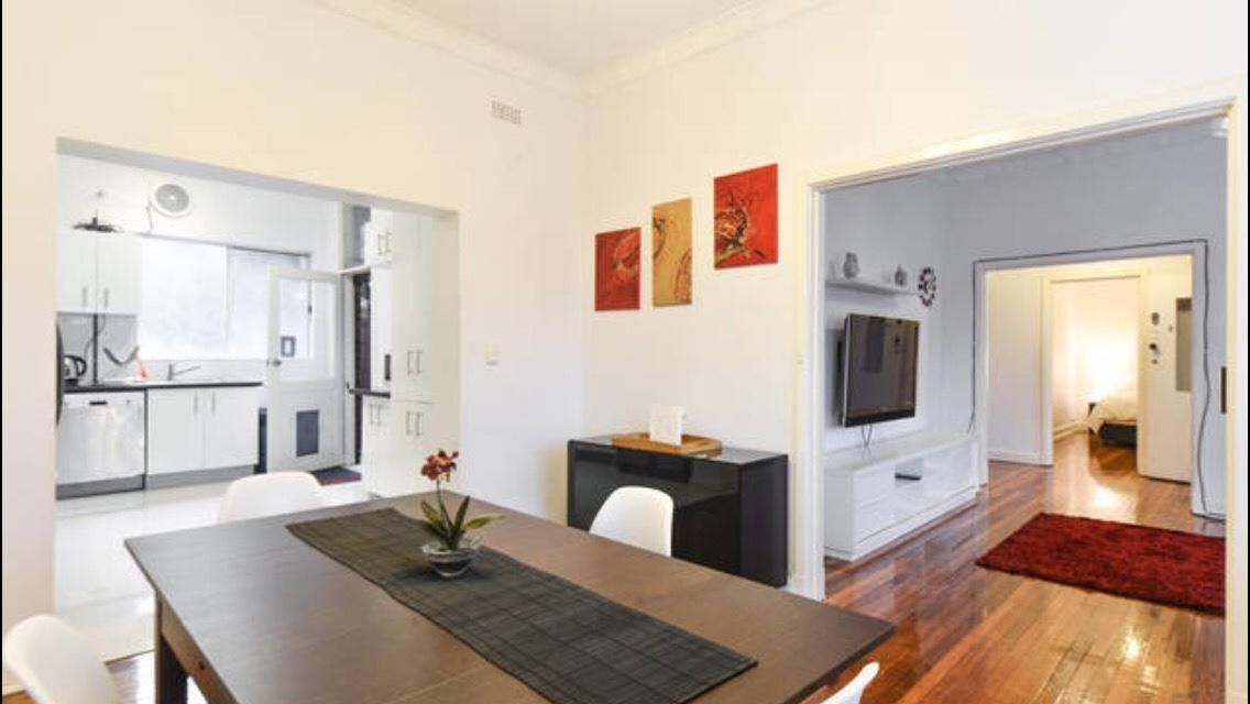 3 bedrooms Apartment / Unit / Flat in 2/270 Bambra rd CAULFIELD SOUTH VIC, 3162
