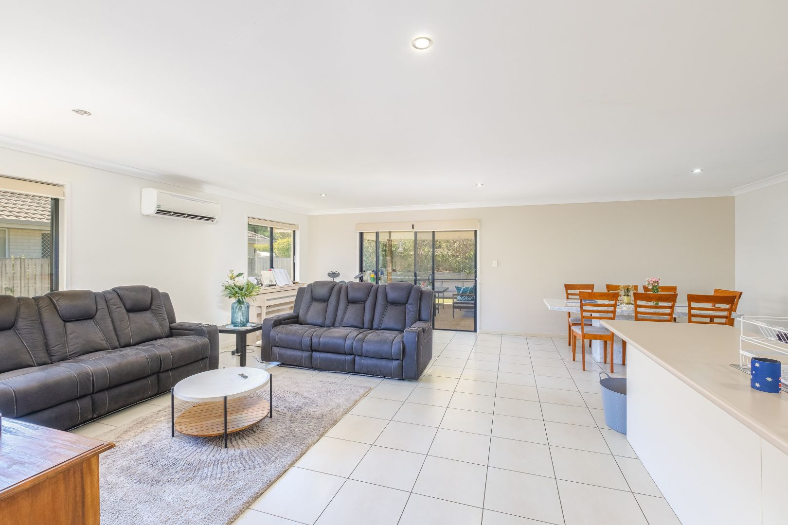 23 Presidential Ave, Jones Hill QLD 4570, Image 2