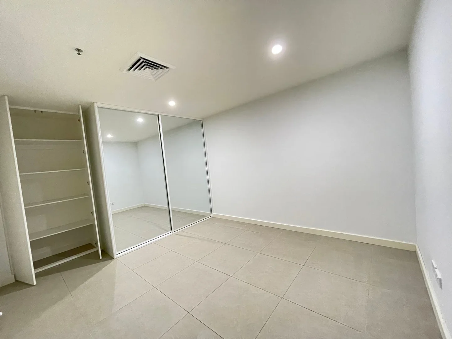 Additional image 5 of 1209/260 Coward St, Mascot NSW 2020