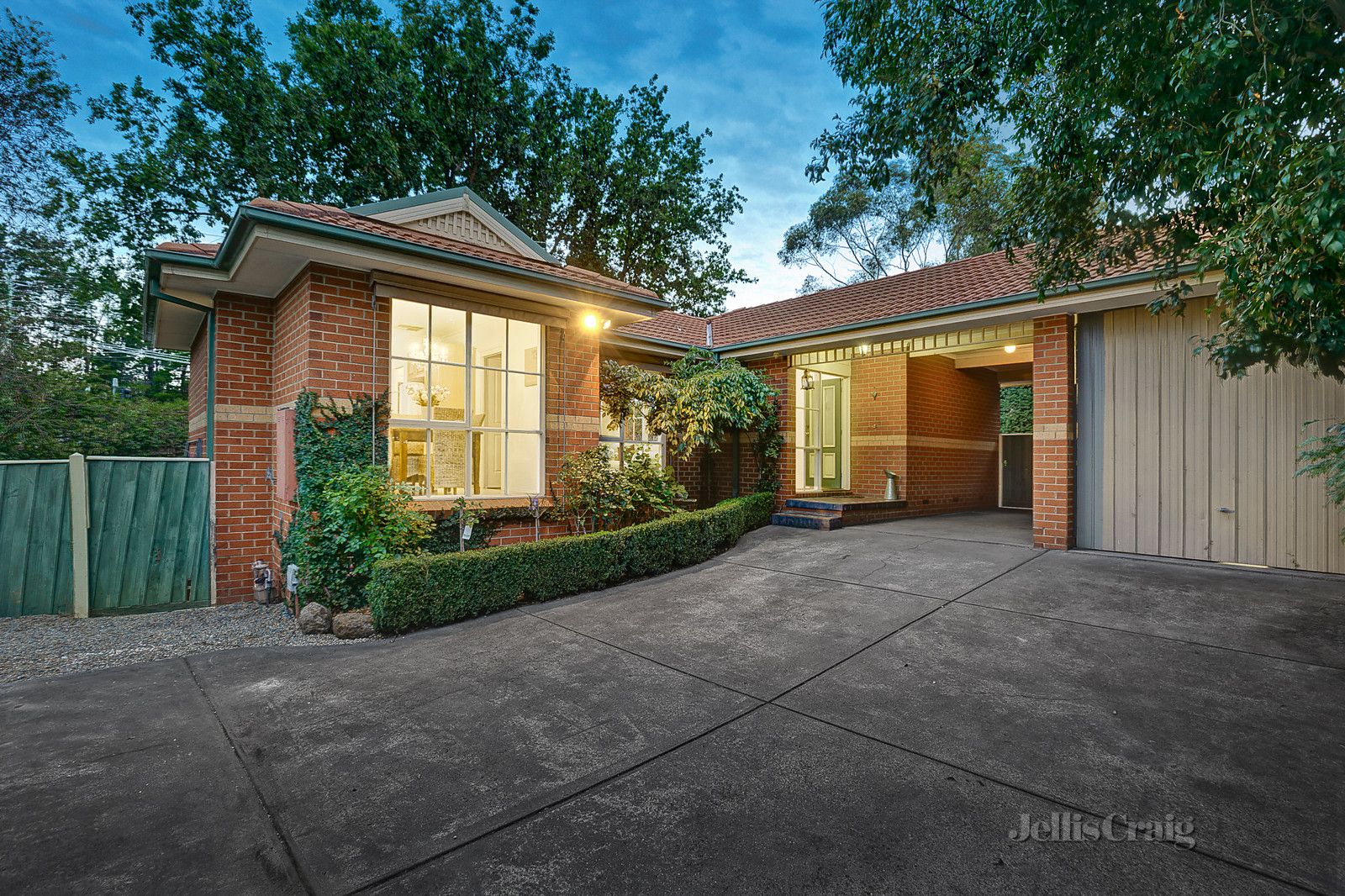 2/58 Melissa Street, Donvale VIC 3111, Image 0