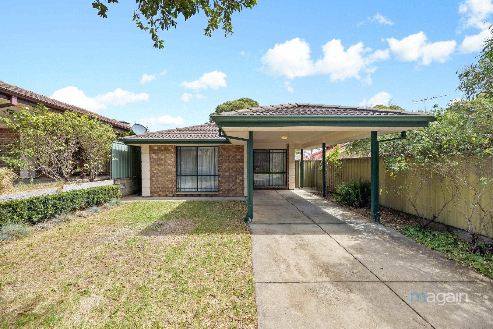 2 Bennett Close, Aberfoyle Park SA 5159