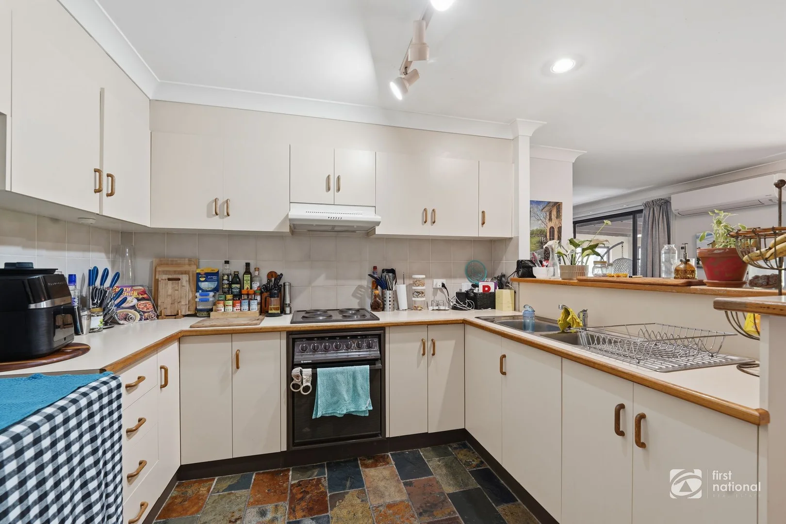 Additional image 2 of 1/4 Kilkenny Close, Armidale NSW 2350