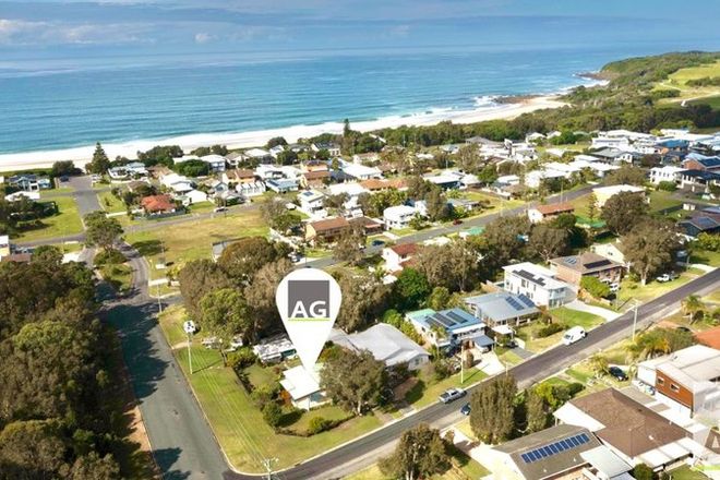 Picture of 2 Escapade Ave, DIAMOND BEACH NSW 2430