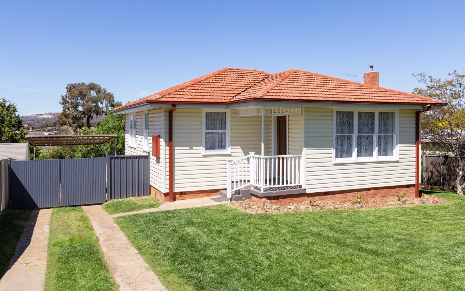 42 Suttor Street, West Bathurst NSW 2795