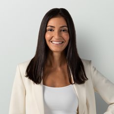 Stefanie Camilleri, Sales representative