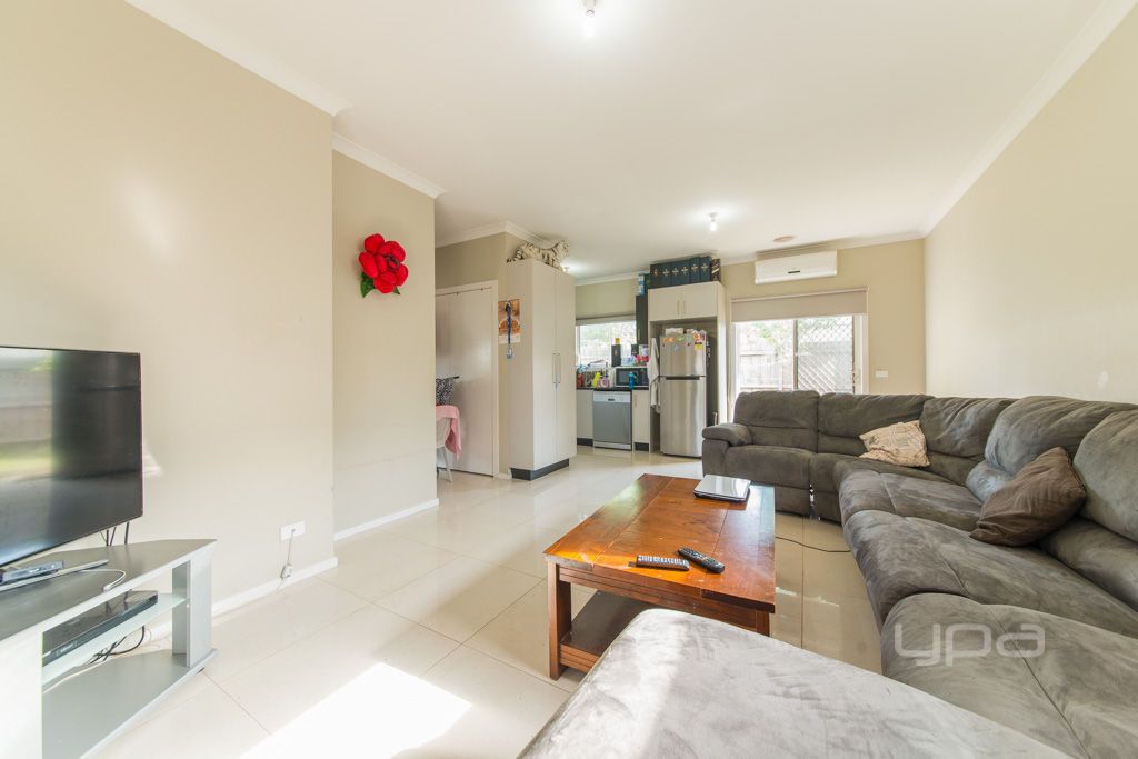 2/41 Holberry Street, Broadmeadows VIC 3047, Image 2