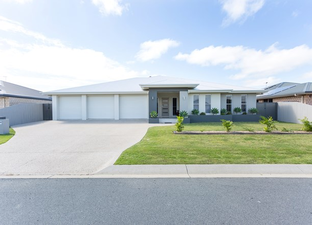 6 Gaye Court, Ooralea QLD 4740