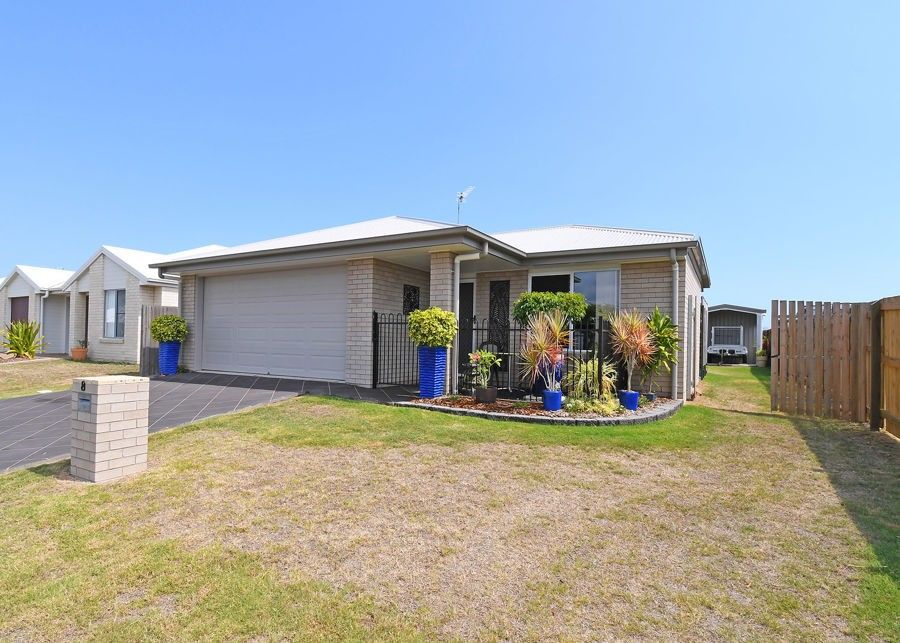 8 Samphire Street, Eli Waters QLD 4655, Image 0