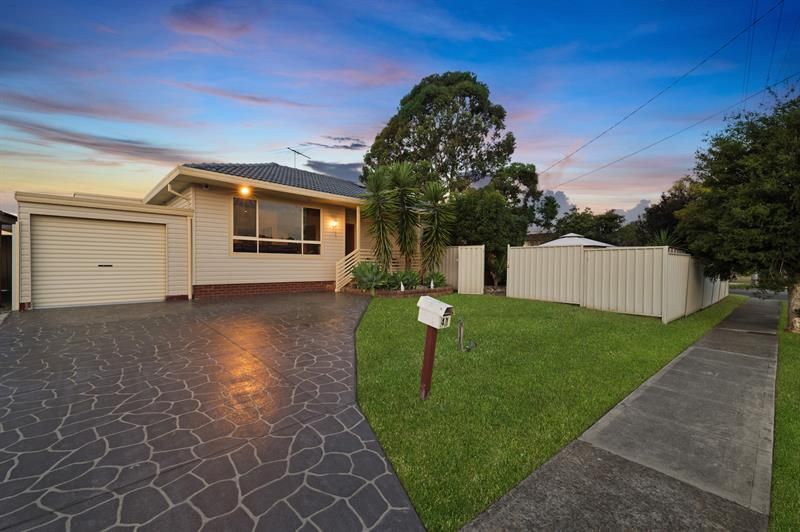 41 Chadwick Cres, Fairfield West NSW 2165, Image 0