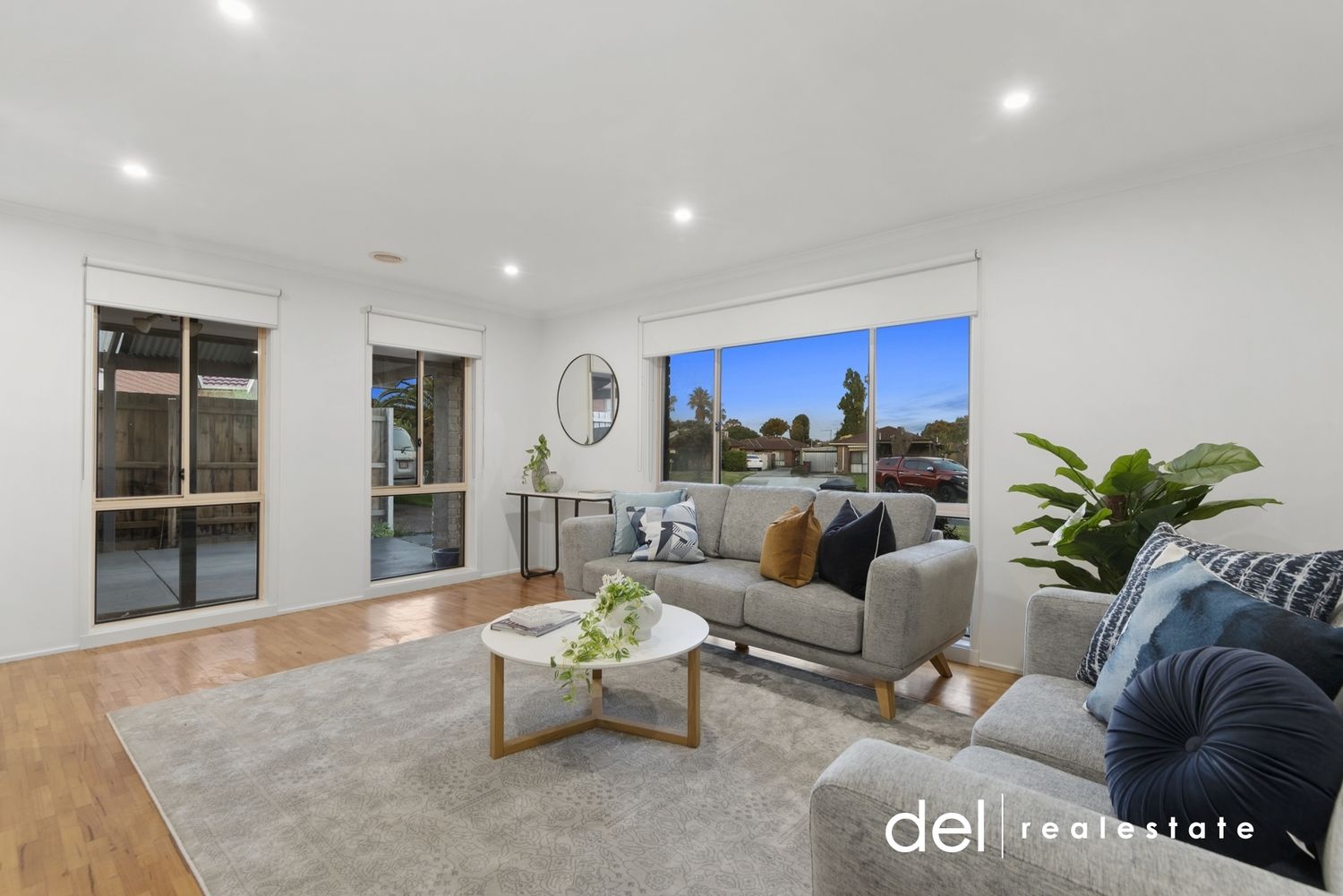 9 Tyalla Court, Hampton Park VIC 3976, Image 2