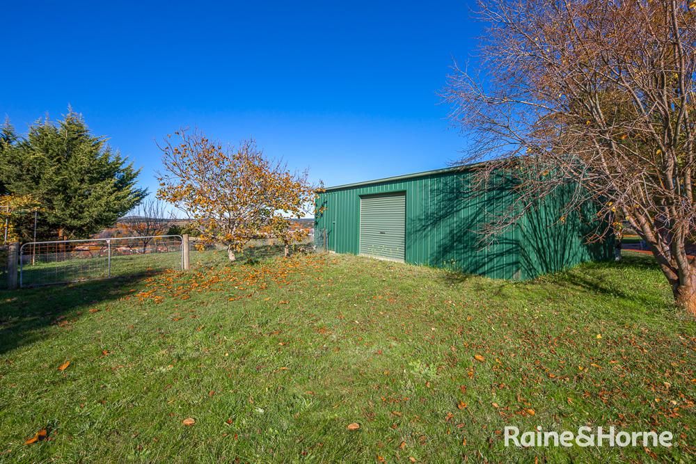 84 Skyline Drive, Gisborne VIC 3437, Image 2