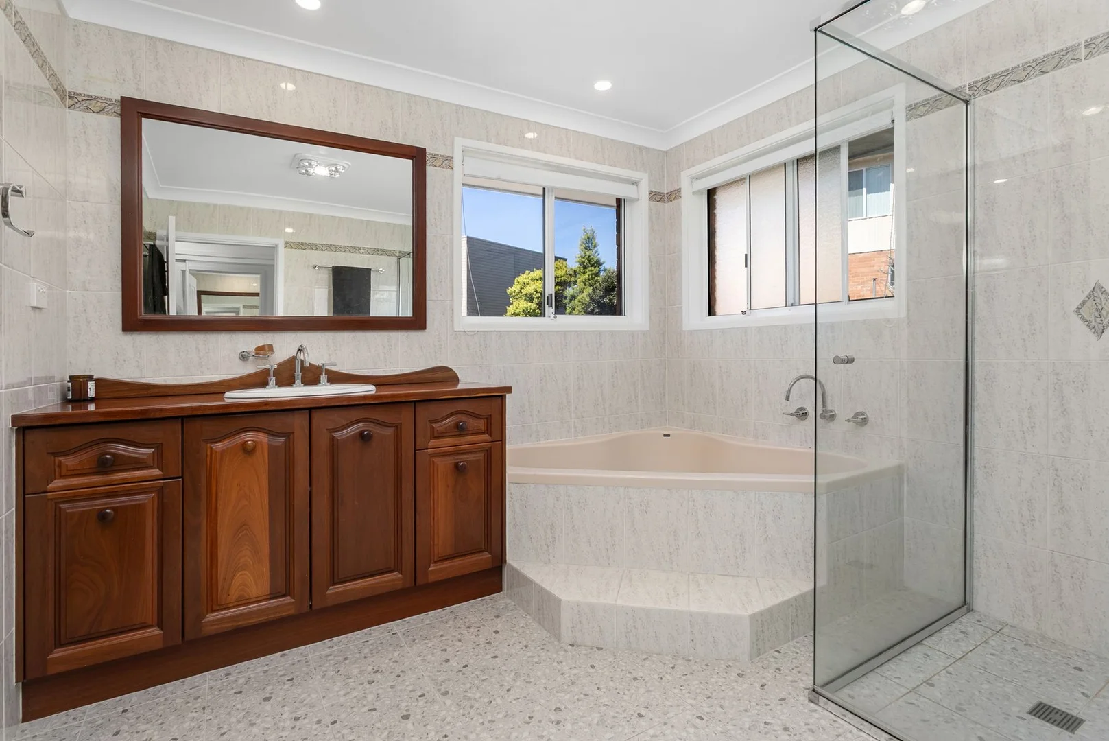 Additional image 23 of 9 Bagnall Avenue, Soldiers Point NSW 2317