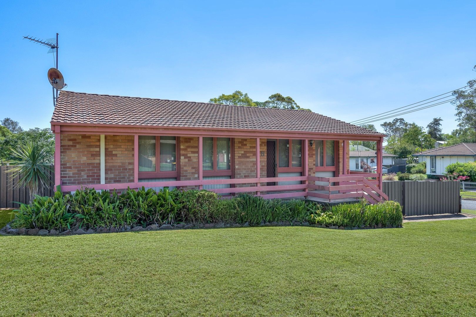 8 Howarth Street, Rutherford NSW 2320, Image 0