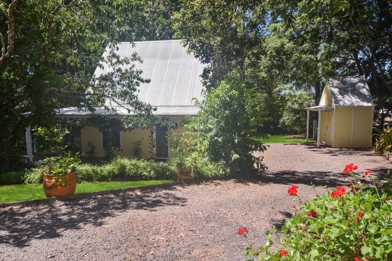 2 bedrooms House in 947 Maleny Montville Road MALENY QLD, 4552