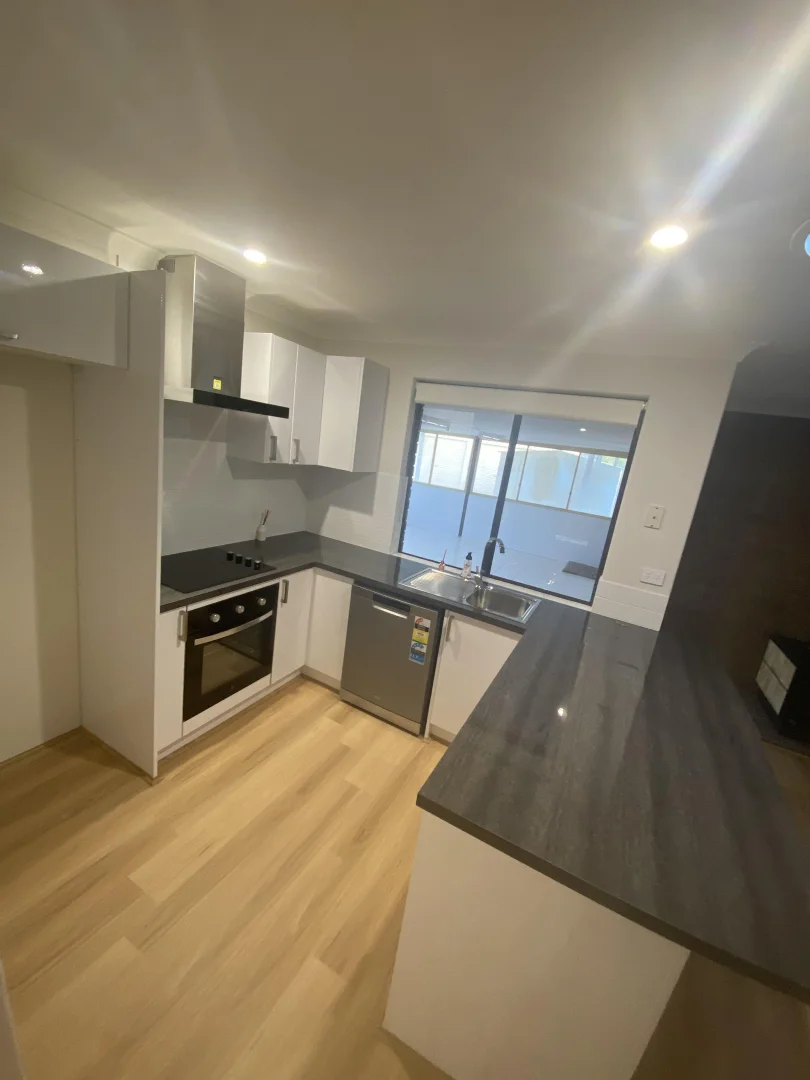 Additional image 8 of 76 Seabrooke Ave, Rockingham WA 6168